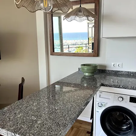 Apartman Front Line With Views *