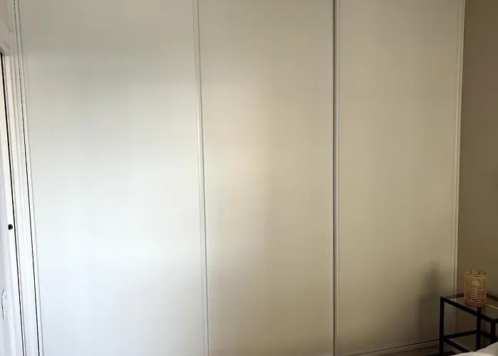 Front Line With Views * ماربيا